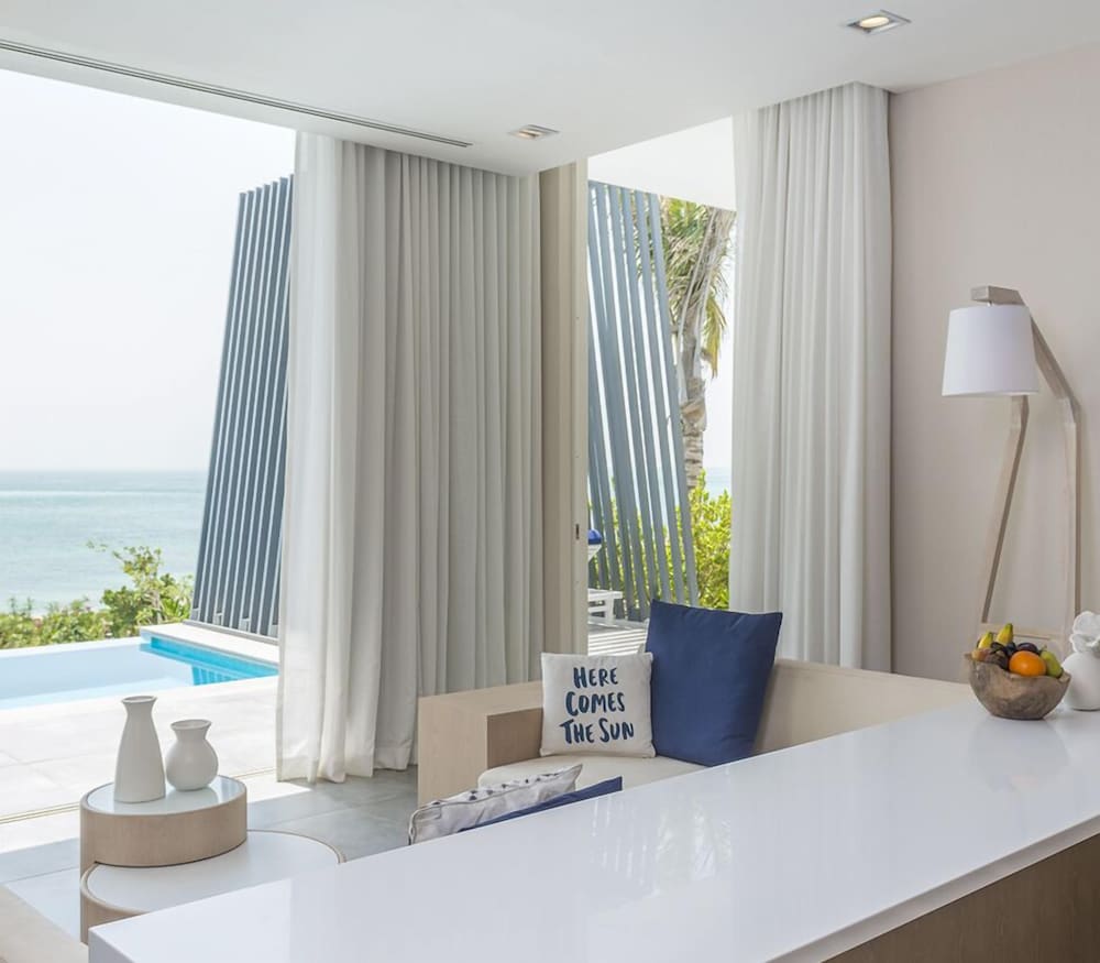 Nurai Island Resort