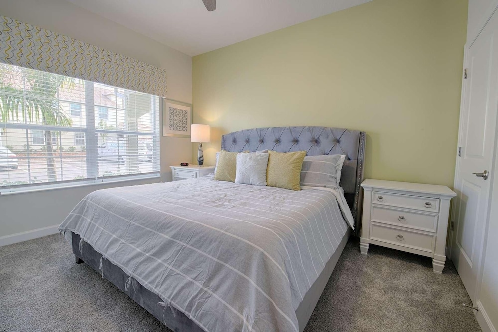 4815 Storey Lake - Image 5