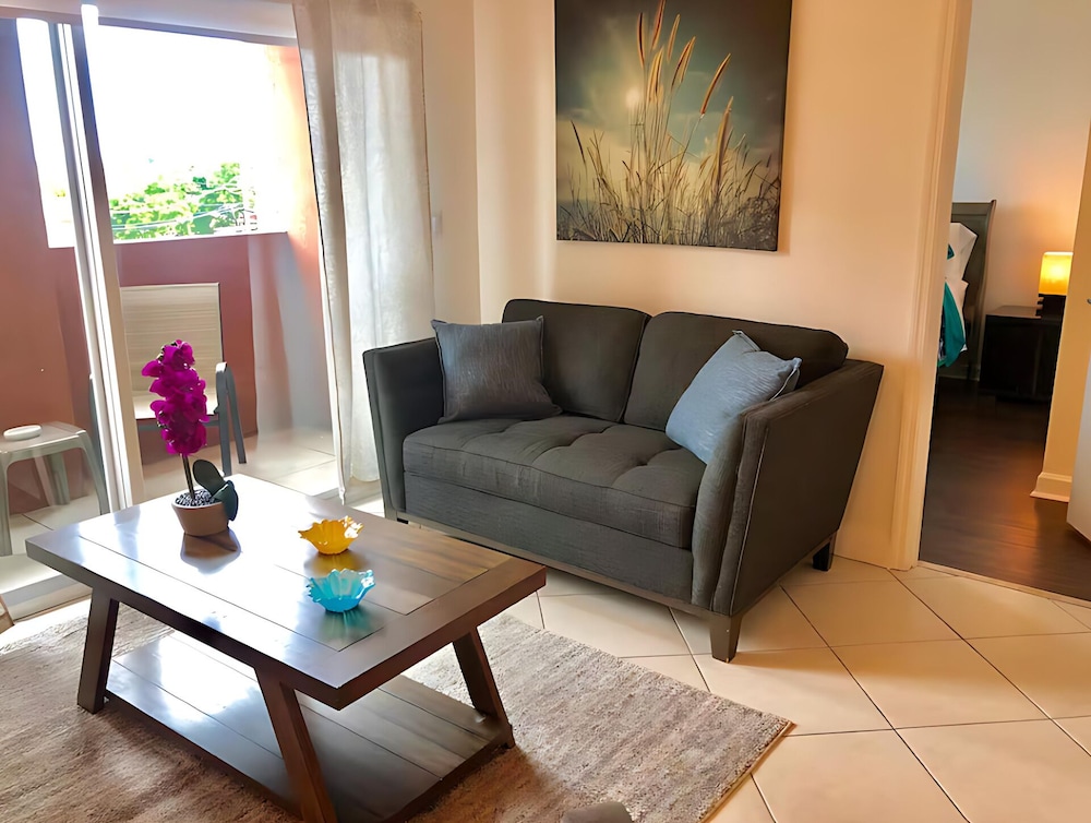 I Love It Coral Way Apartments
