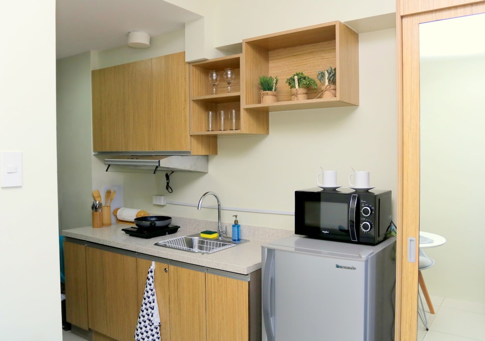 Cebu Vacations - Versteeg Vacations - Horizons 101 - Property Image 16