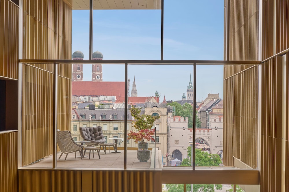 Koenigshof, a Luxury Collection Hotel, Munich 21
