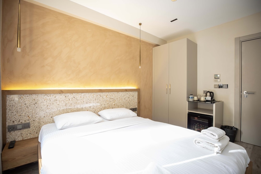 21 Rooms Hotel - Image 33