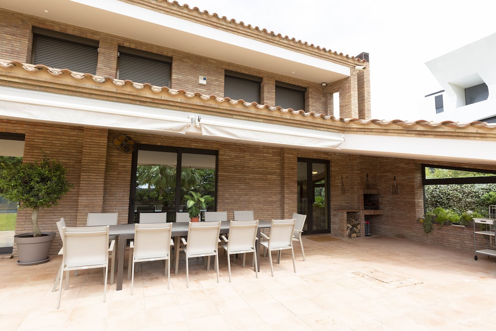 Olala Gava Beach Villa