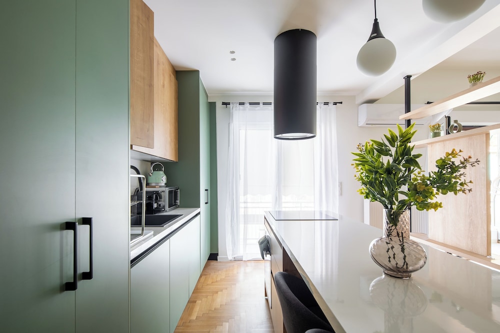 Mystique 2-Bedroom Apartment in Athens