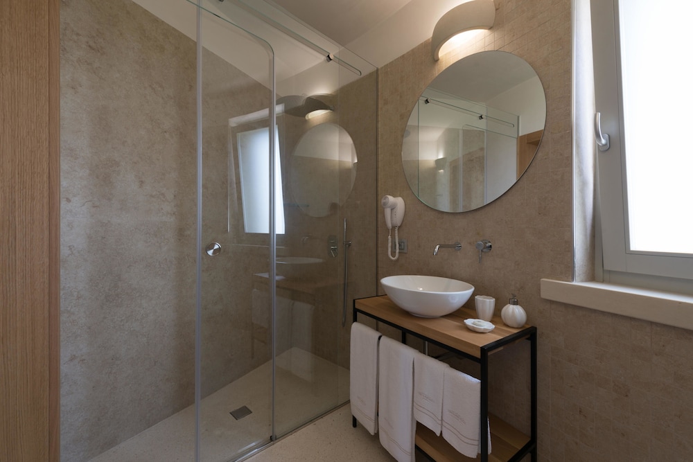 Tenuta Monticelli Bio Relais
