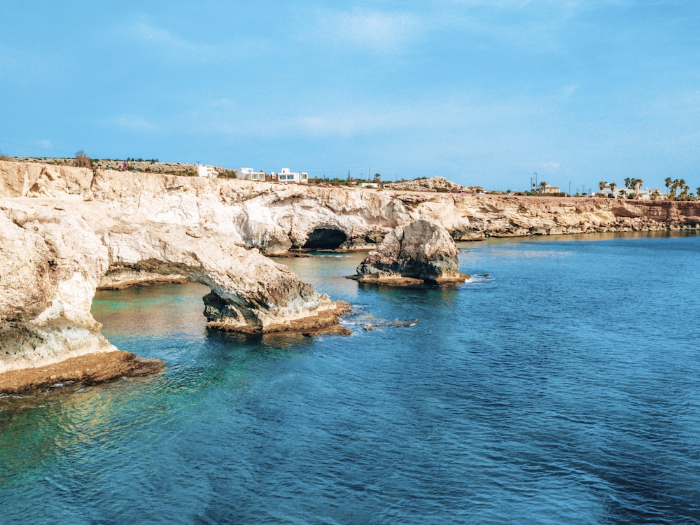 Sanders Konnos Bay Efterpi - Splendid 4-bedroom Villa With a Side Sea View