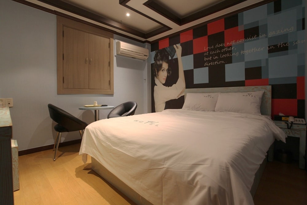 Osan The Rest Hotel view 4