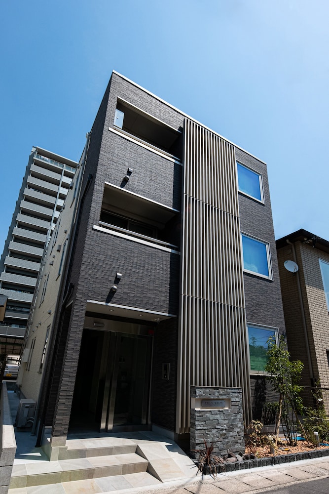 T· K square kagoshima chuo