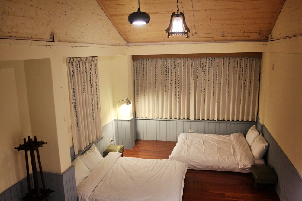 Adore Tainan - Adore House