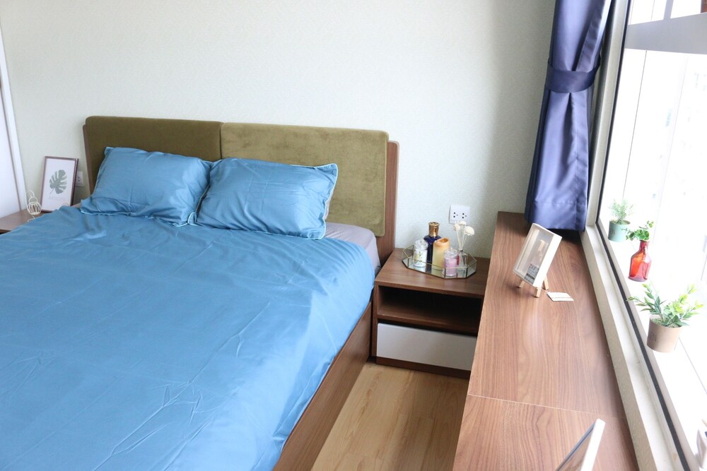 Beautiful Domain 2 Bedrooms