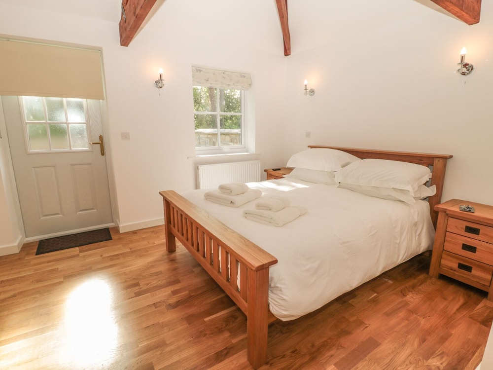Nursery Cottage view 5