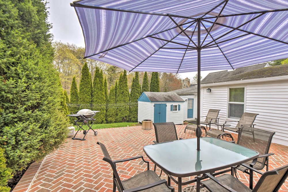 Kennebunk Home w/ Yard < 1 Mile to Dock Square! - Property Image 12