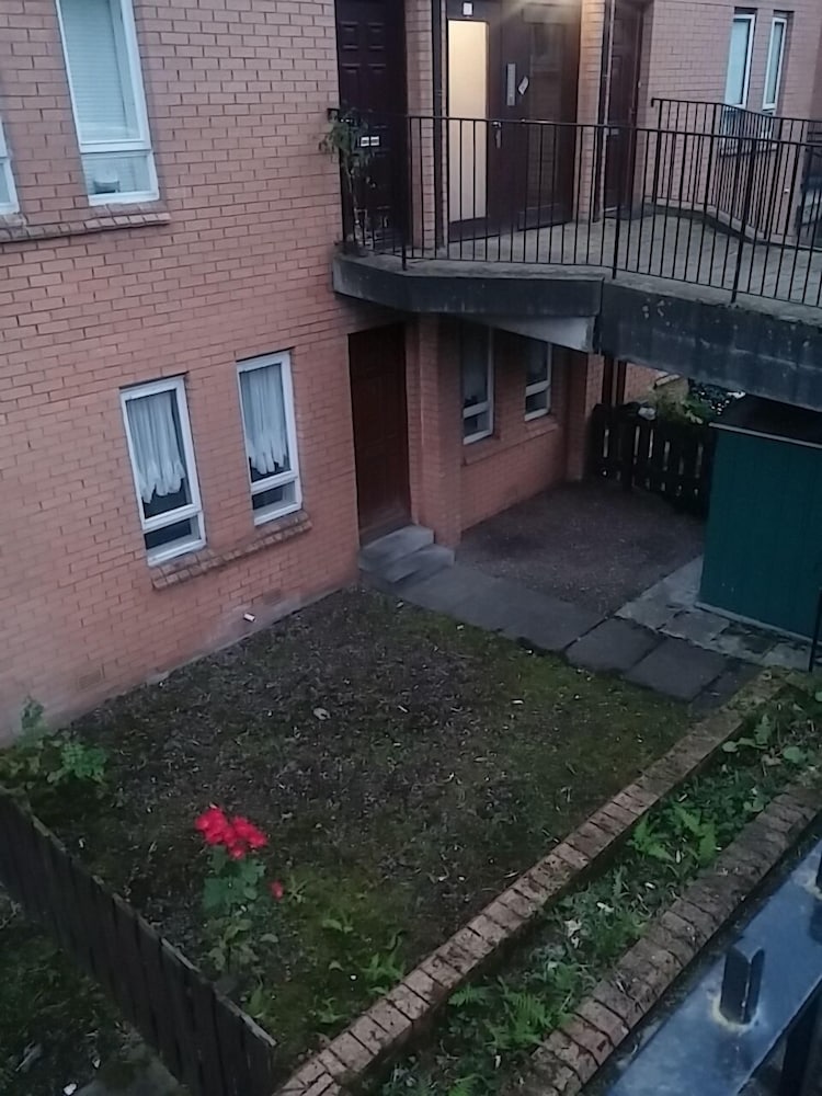 Glasgow Charing Cross Apartments