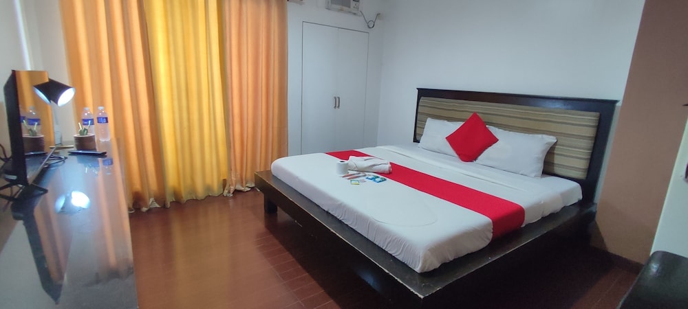 Poblacion Bed&Breakfast bySMSHospitality view 4