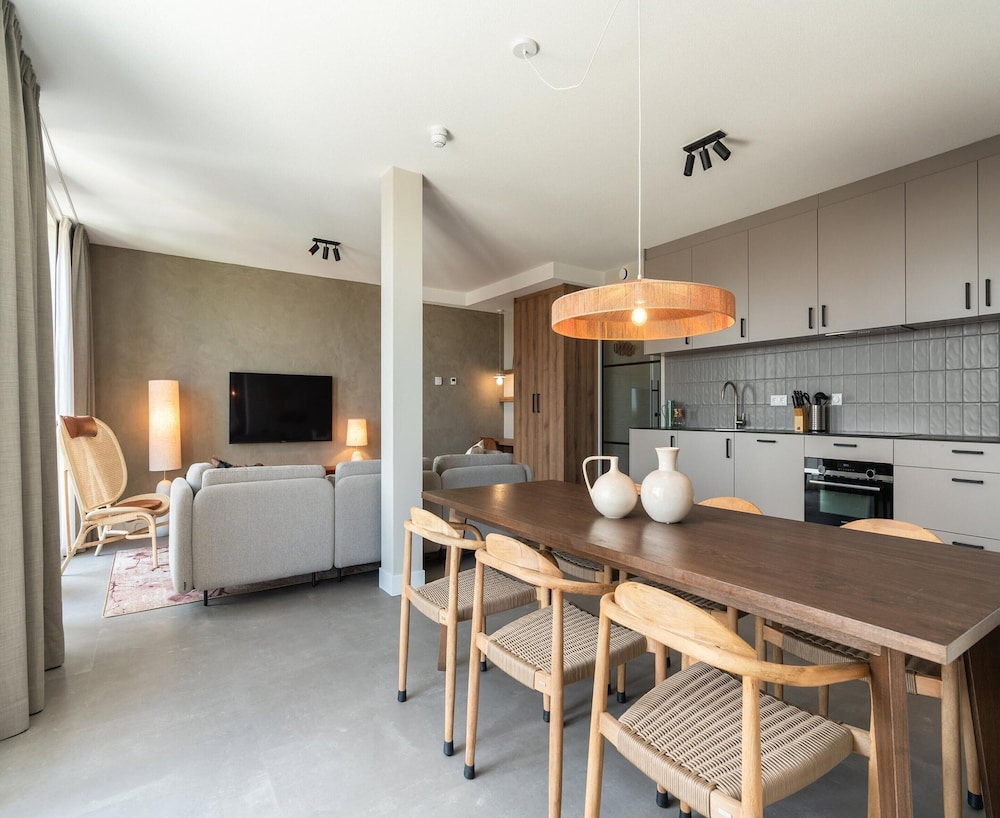 Apartment, Near the Beach and the sea