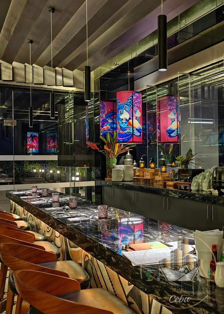 Cebu Vacations - Cozy Furnished Condo near I.T. Park - Property Image 10