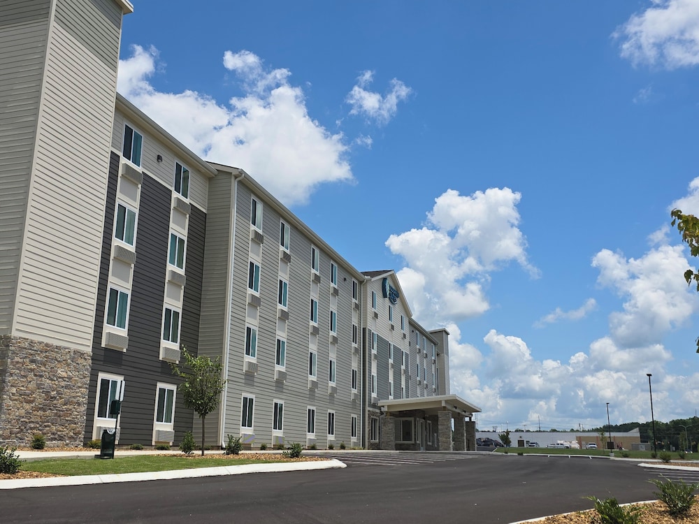 WoodSpring Suites Jackson Hub City