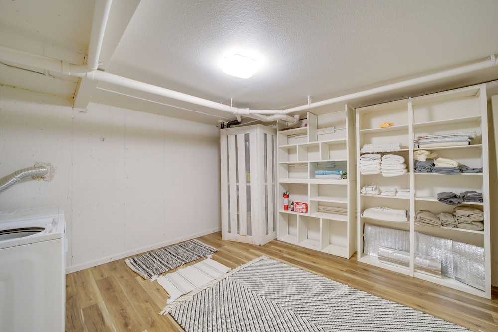 Payson Vacations - Pet-friendly Payson Cabin w/ Game Room! - Property Image 7