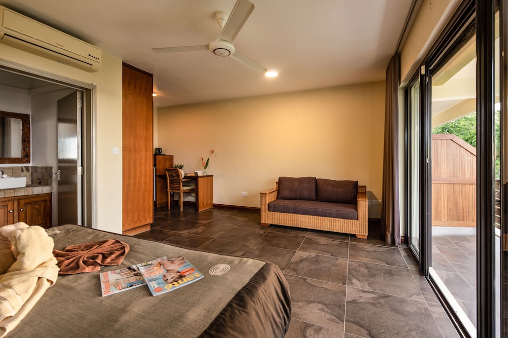 Happy Days Guest House