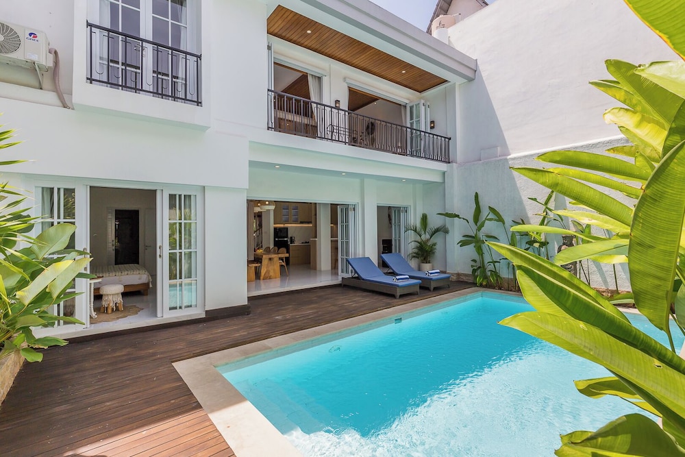 Villa Namo - Private Luxury 3 BR Villa