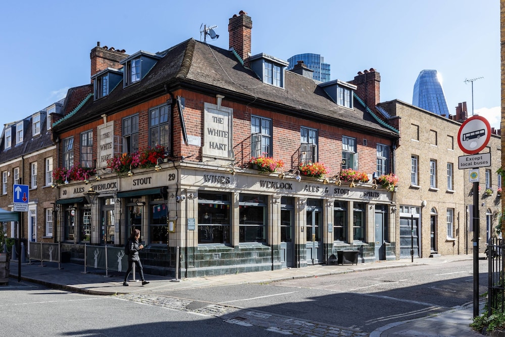 Whittlesey Street II by Onefinestay