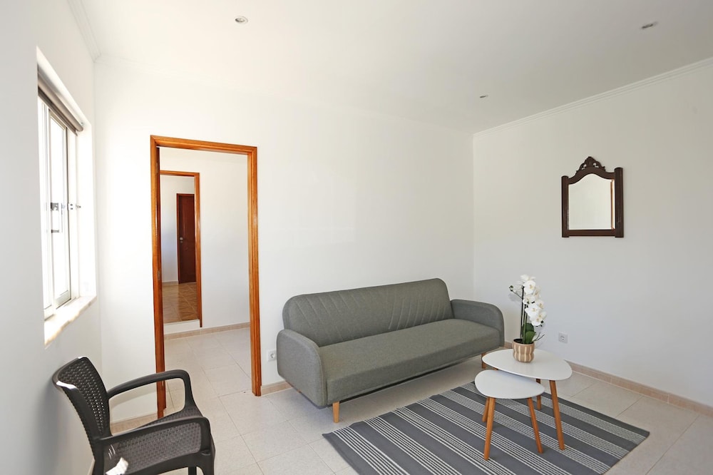 S 02 - 2 Bed Apartment in Quinta Silvestre