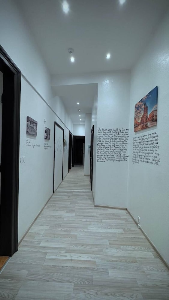 FiveHostel