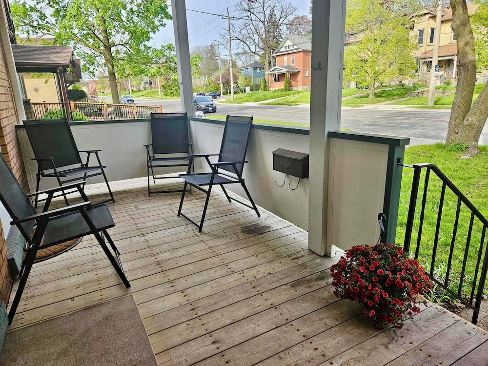 France and Flowers - Private 3-Bed Apartment