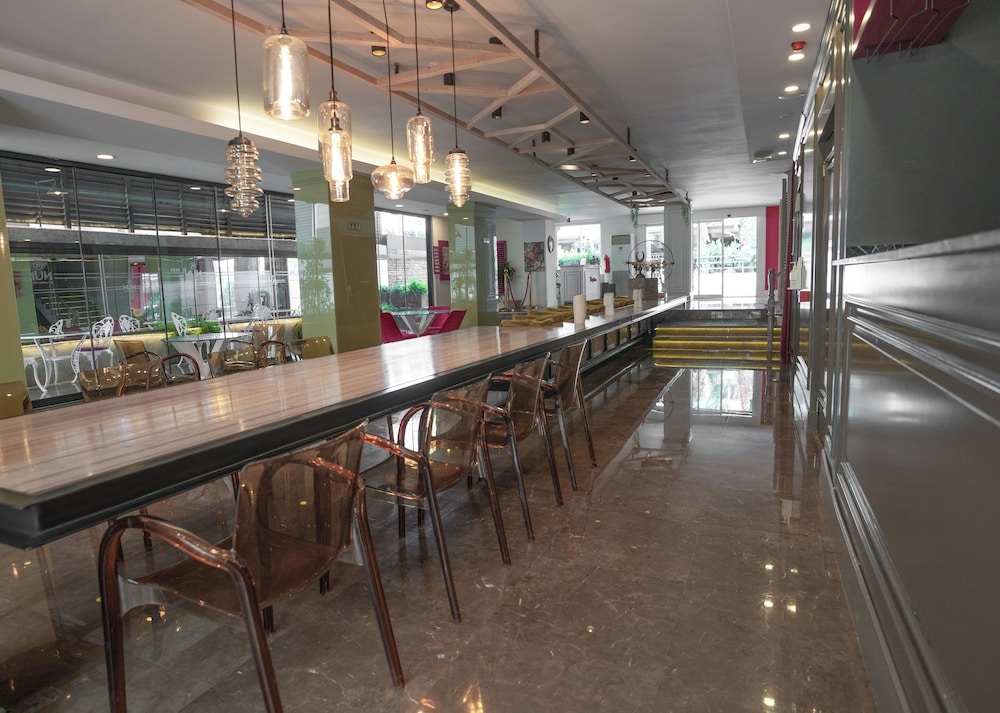 Nun By Laren Hotels - Image 55