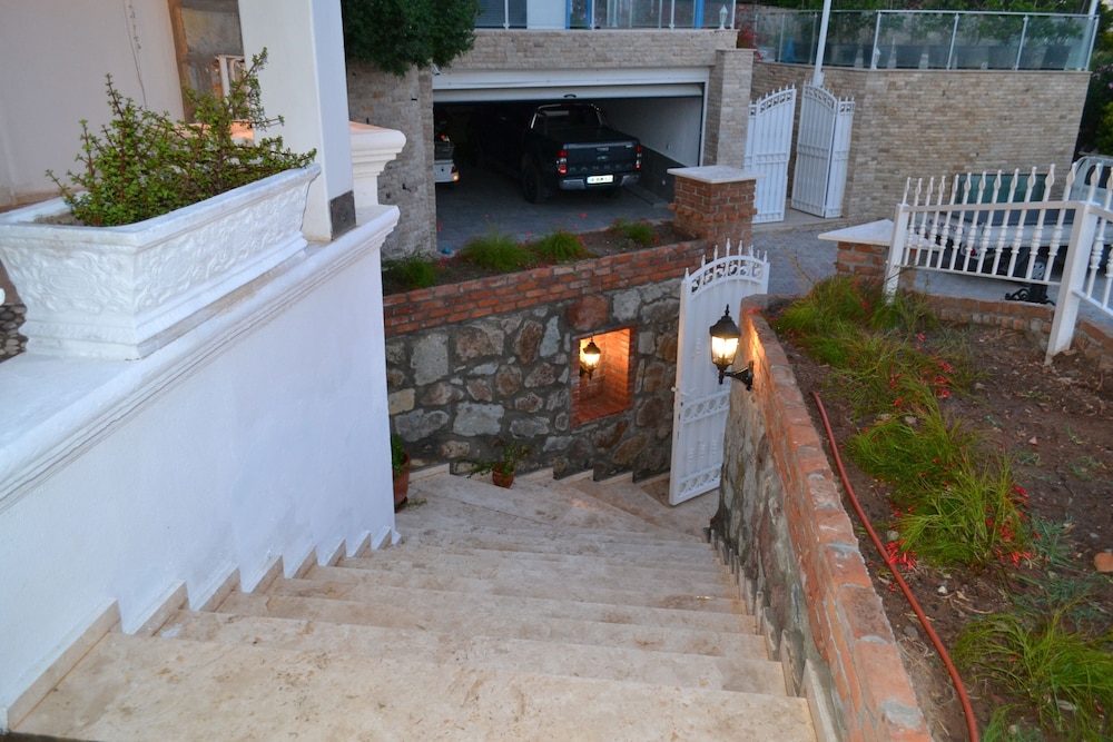 Photo 45