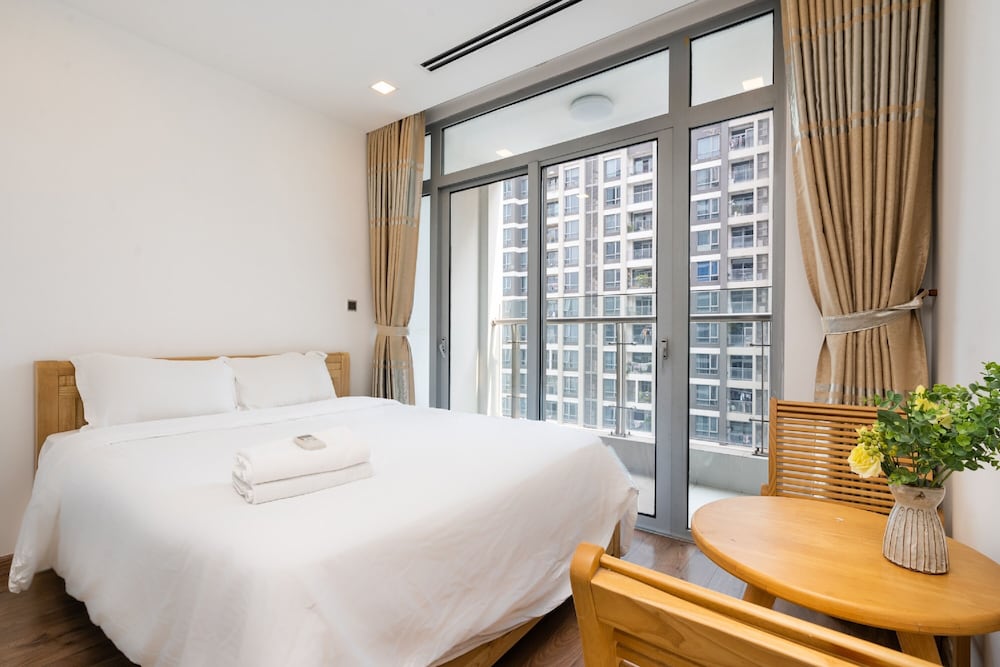 Sens House Saigon – Serviced Apartments in Vinhomes Central Park