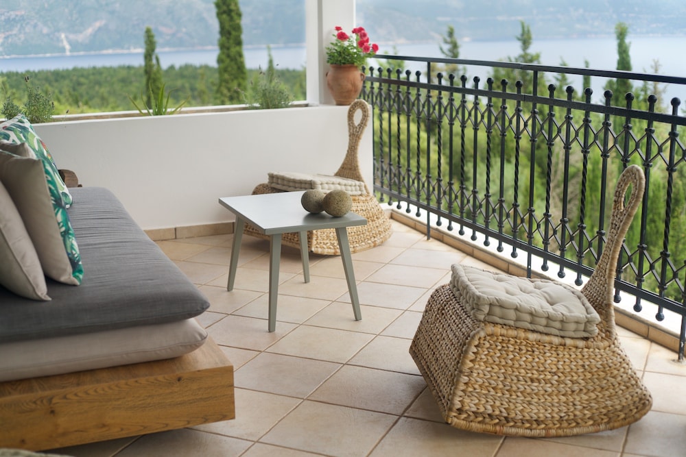 Tettix Summer House view 2