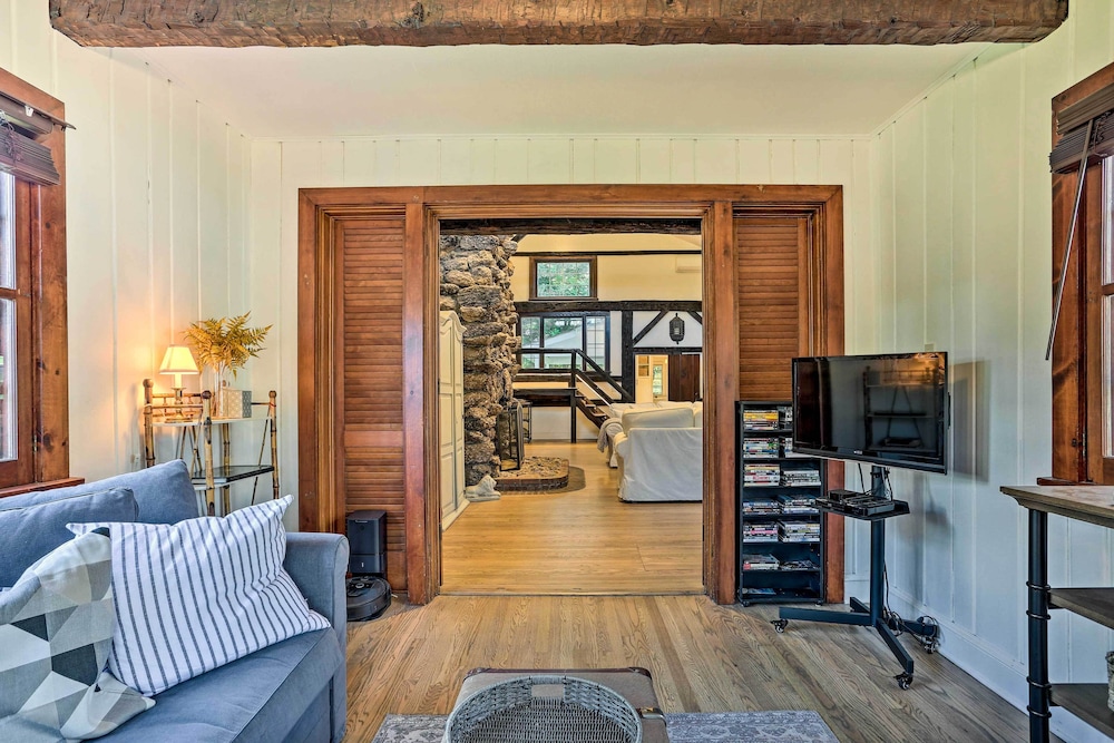 Historic Cornwall-on-hudson Cottage w/ Deck! - Property Image 36