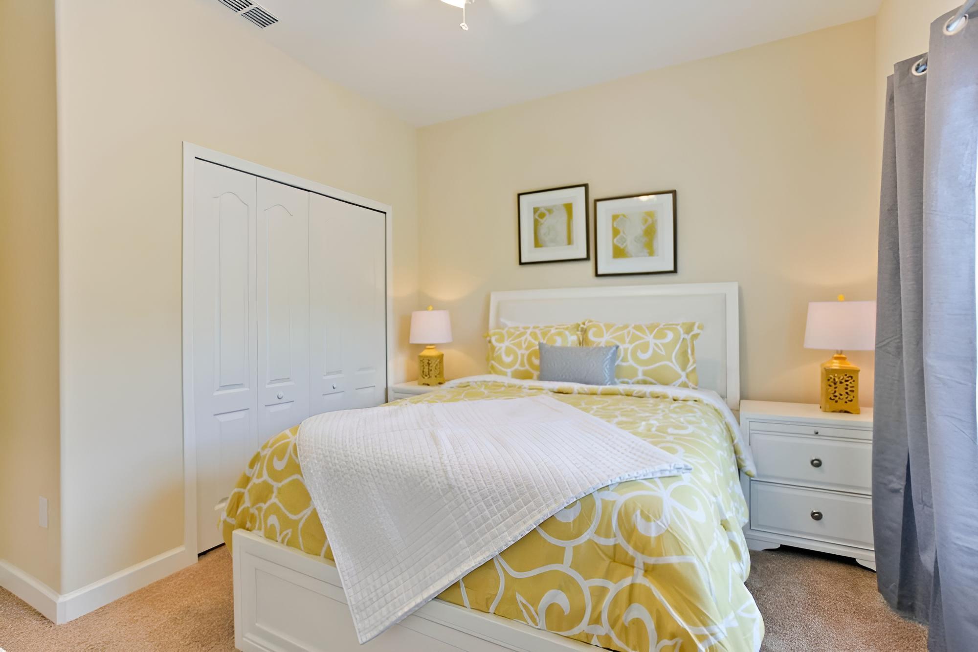 Paradise Palms 2965 - Image 2