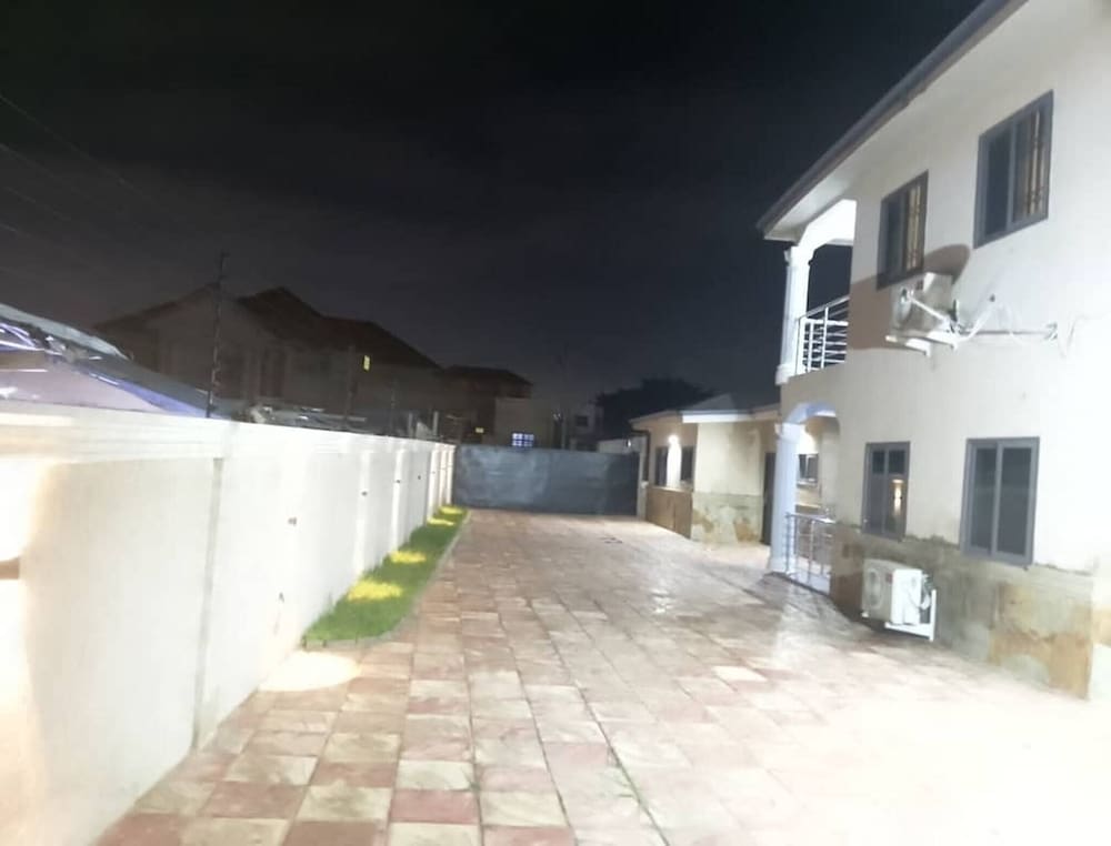 Spacious 3BR Apartment in Adentan With City Views