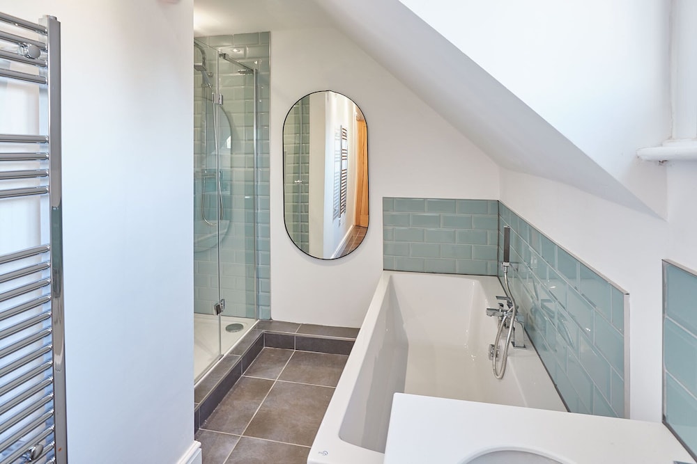 Host Stay Baslow Road Serviced Apartment view 4