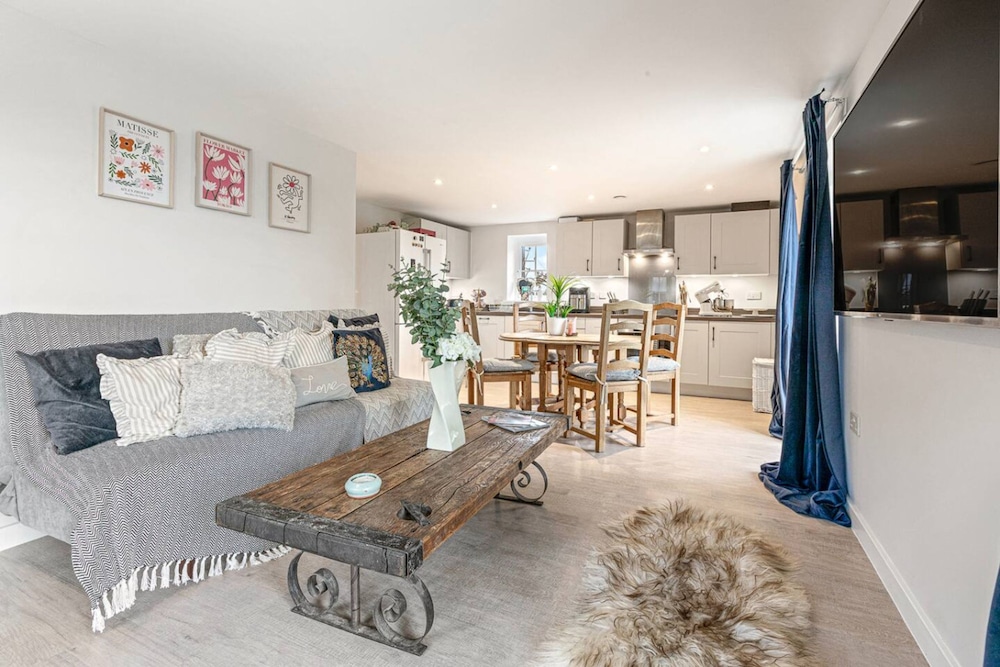 Franklin Apartment - From 140 Per Night