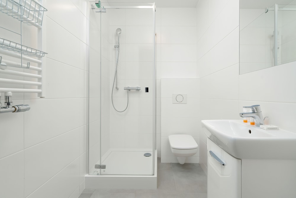 Rycerska Apartment Parking by Renters