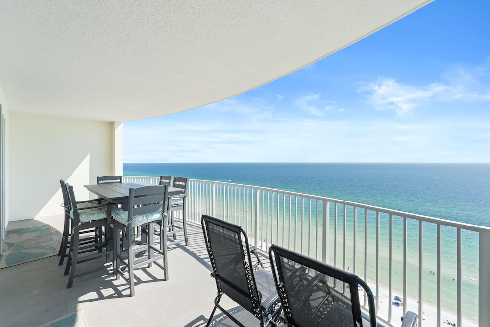 Twin Palms Resort by Panhandle Getaways