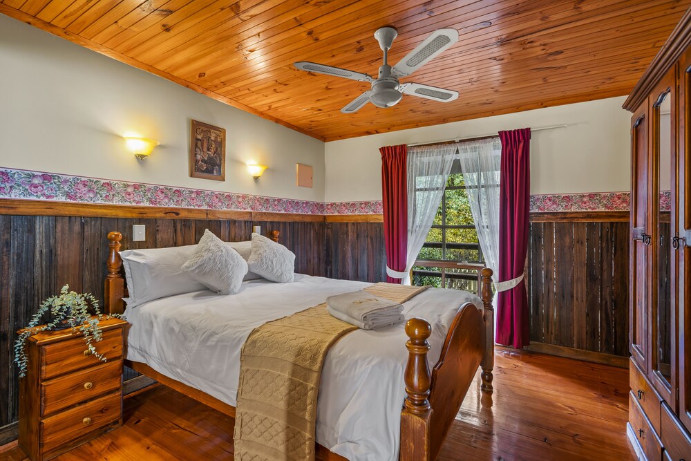 StayAU 3BR Quaint Countryside Cottage