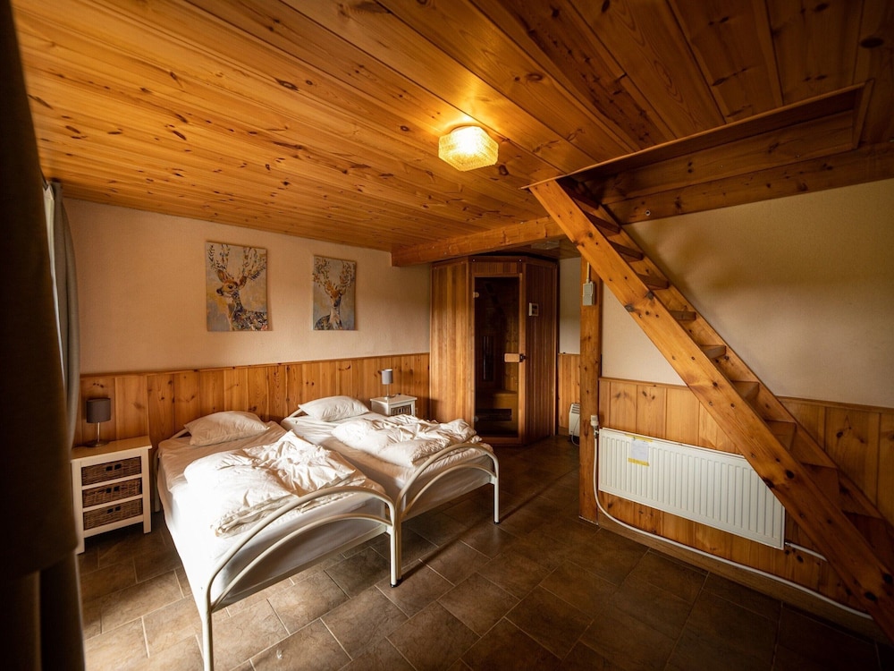 Escape in Dochamps Chalet