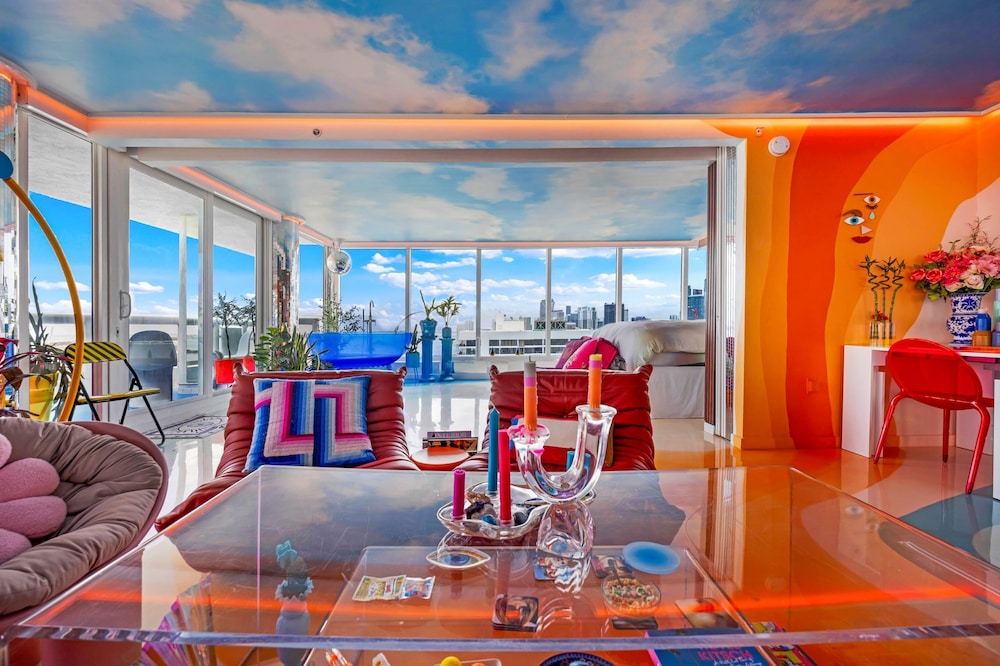 lounge