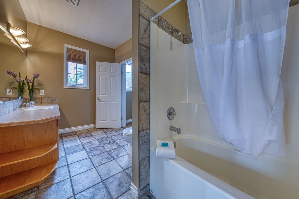 Fairmont Creek Property Rentals Marble Canyon