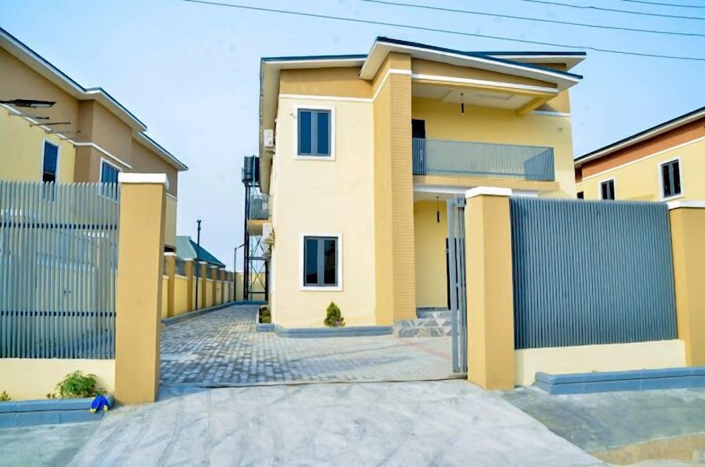 Wedgewood One Shortlet Apartment