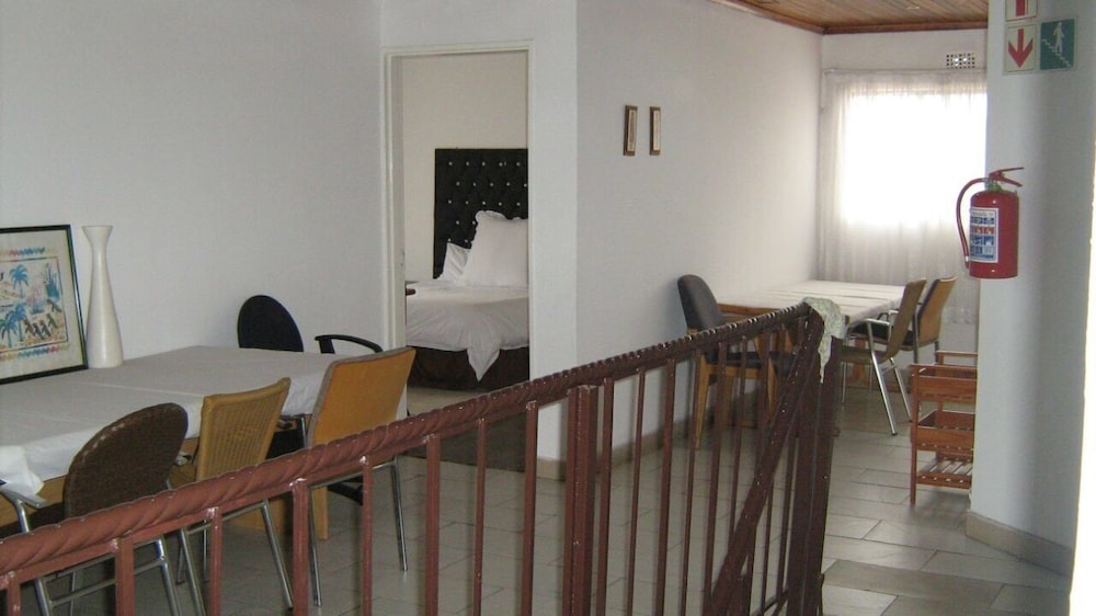 Bogadi B&B