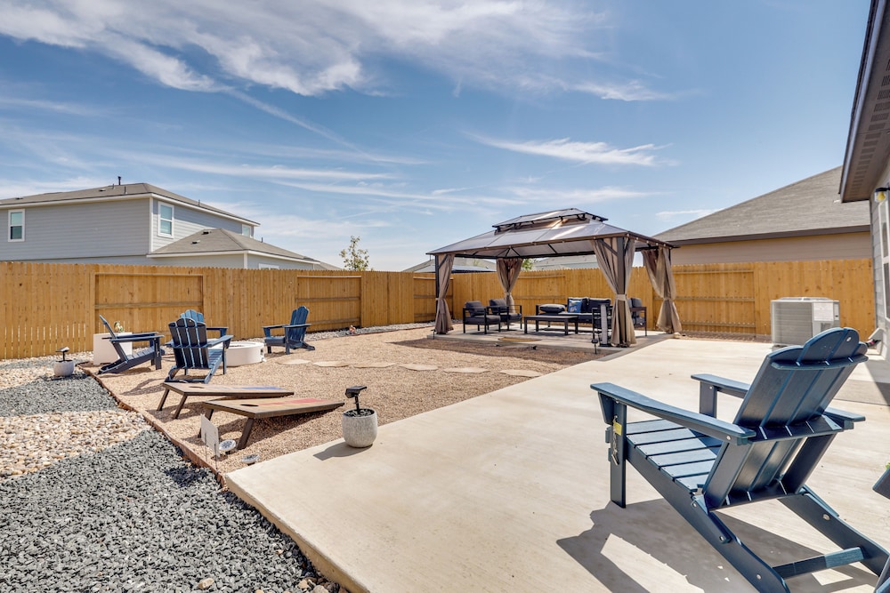 Game Room + Private Yard: Modern San Antonio Home