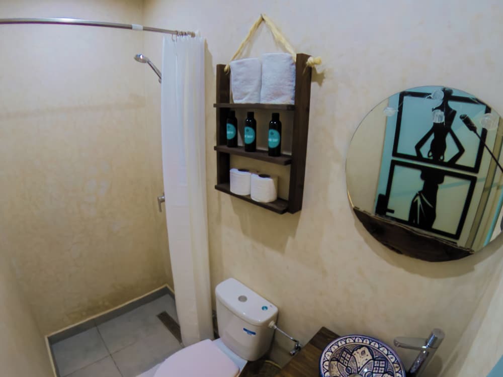 Harmony surf lodge