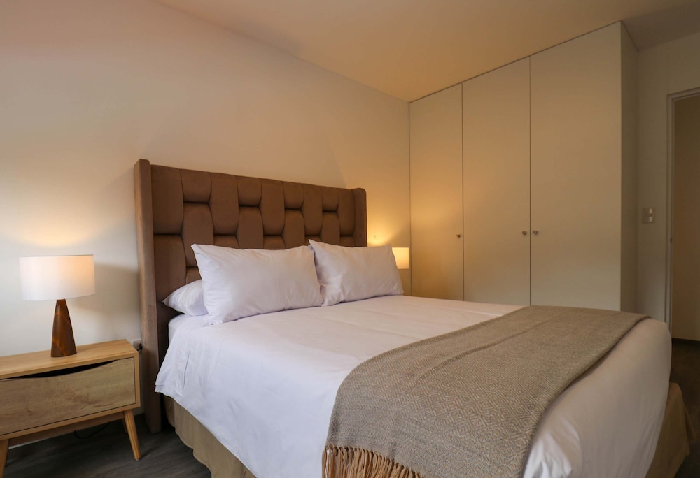 w Stunning 1BR w Great Balcony in Cusco