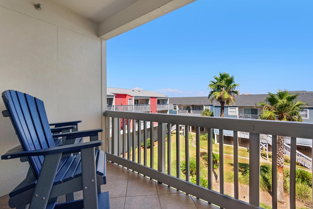 Villas on the Gulf Unit J8