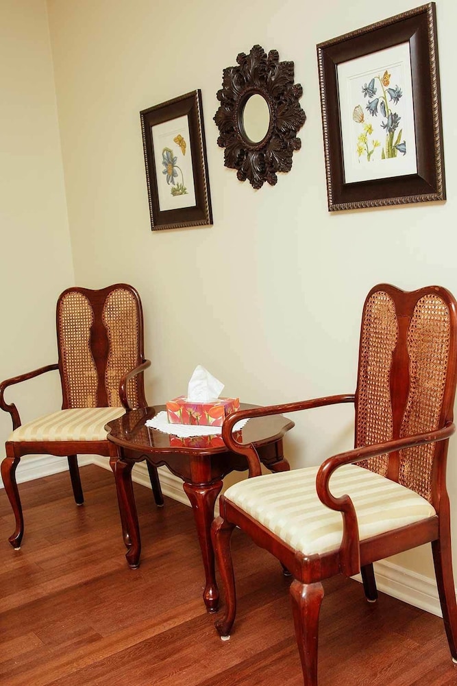 Butterfly Manor Bed & Breakfast